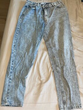 refuge High-Rise Two-Tone Mom Jeans